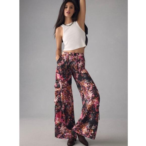 Anthropologie Palazzo Utility Cargo Pant $140 Pink Black Floral Flowy Size 10 - Picture 5 of 16